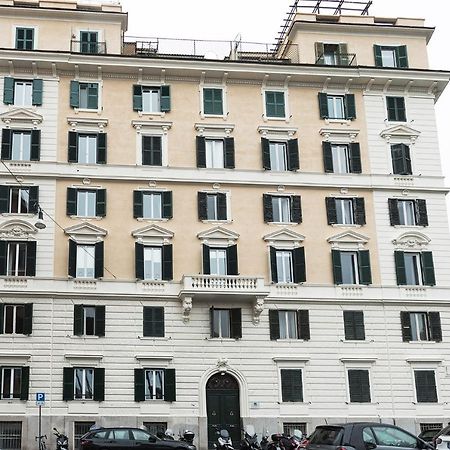 Vaticano Luxury Guest House Рим Екстериор снимка